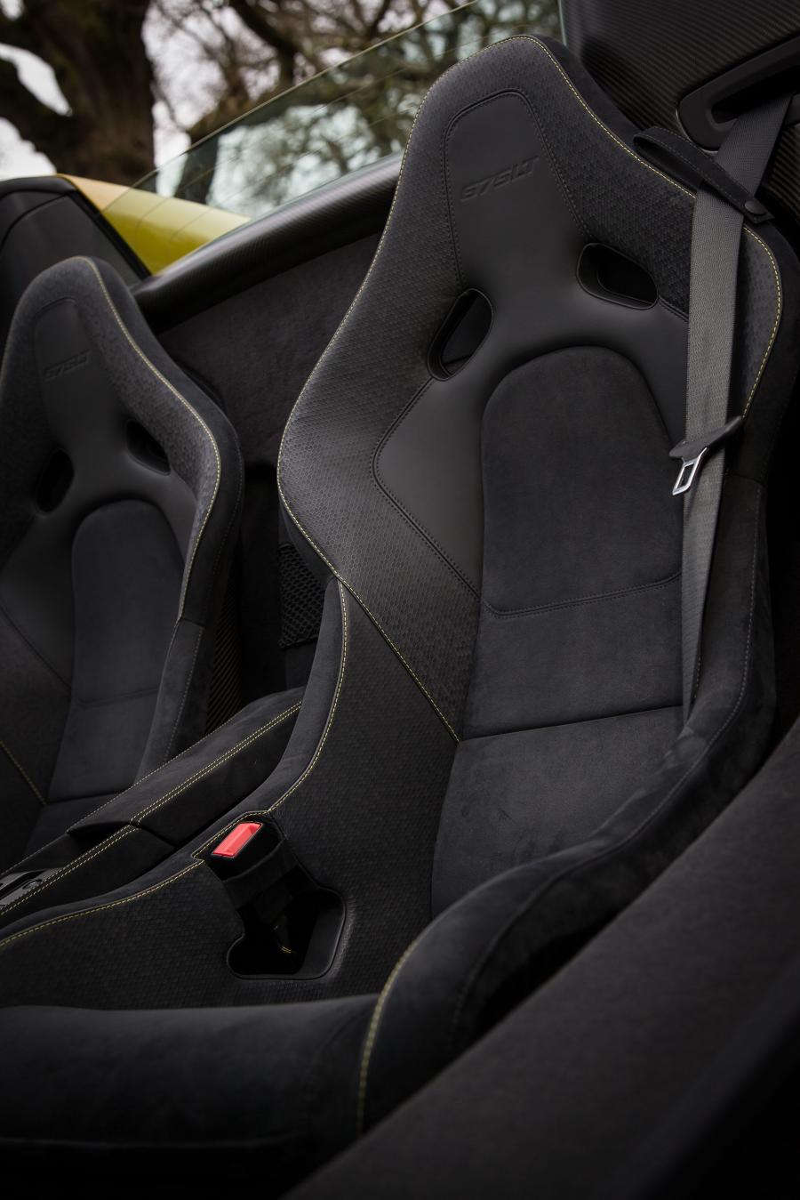  McLaren 675LT Spider 2016 года  (фото 24 из 28)